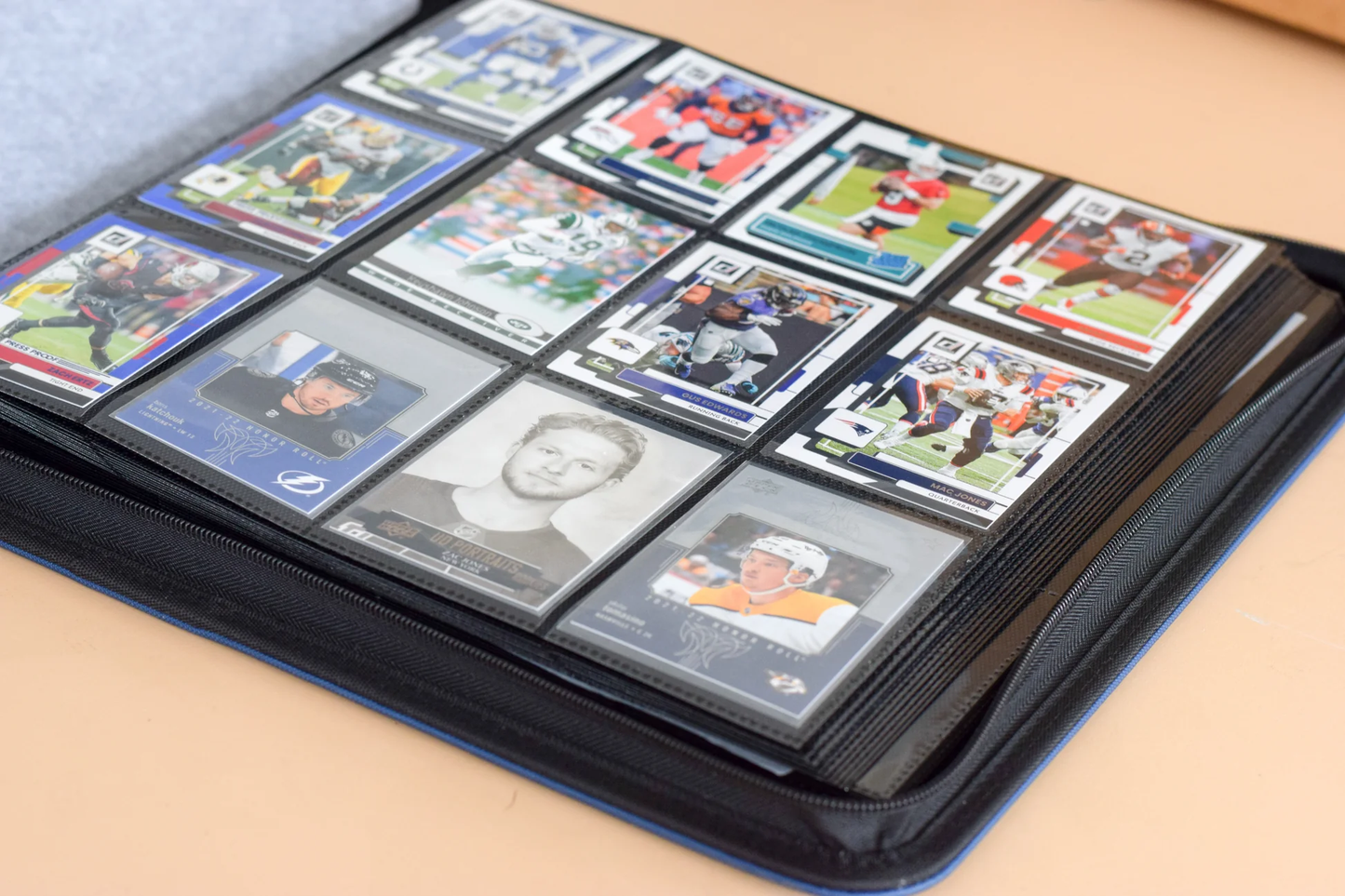 Binder Side-Loading pockets 12-pocket pages